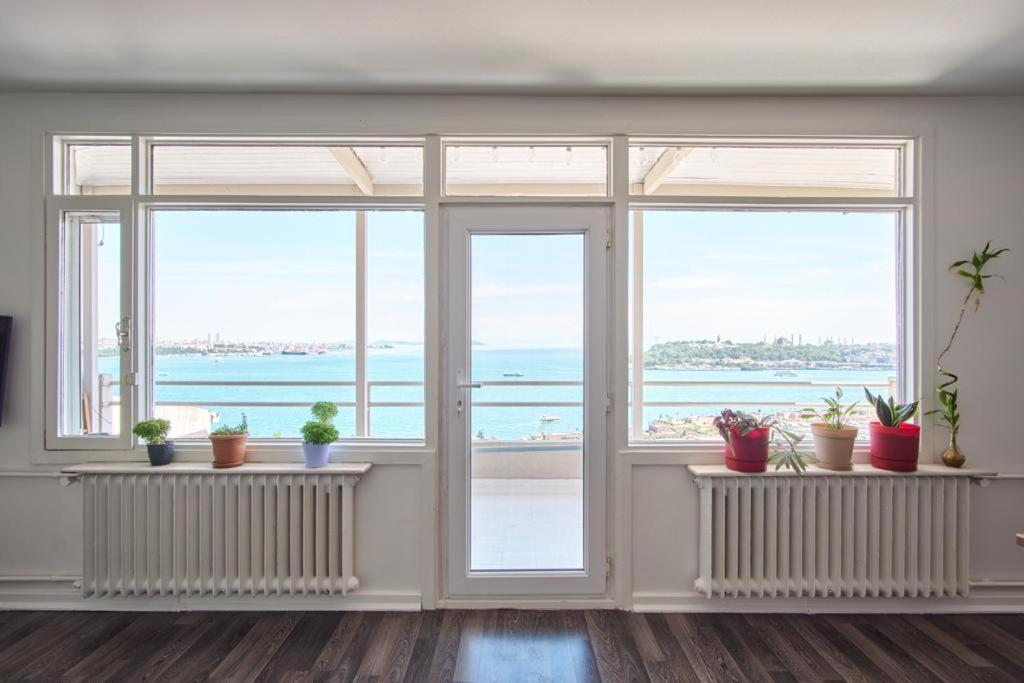 A Million Dollar View In The Heart Of The City Istanbul Exterior photo